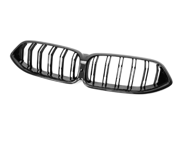 Bmw front grille with vertical slats in dry carbon fiber